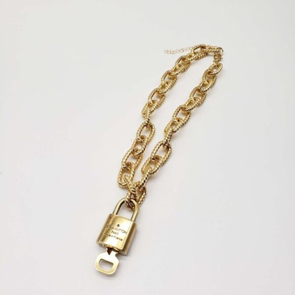 Authentic Louis Vuitton Lock and Key Gold Color with Gold Plated Chain Necklace - Picture 7 of 10